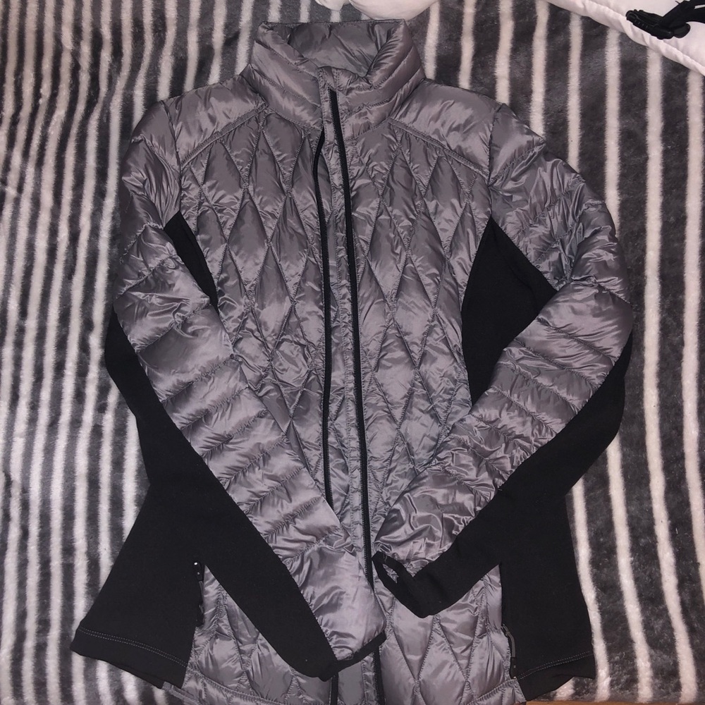 32 DEGREES Lightweight Puff Jacket